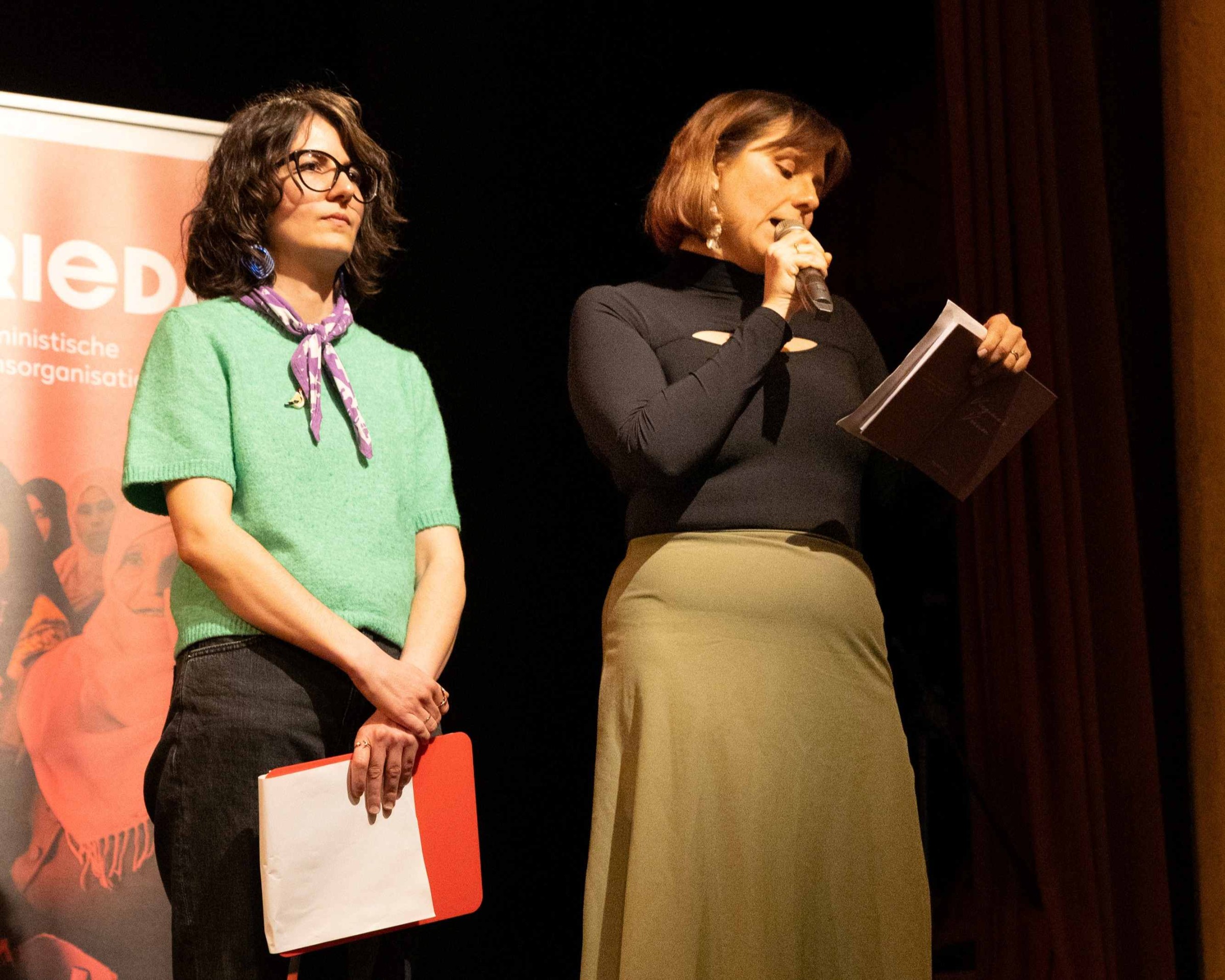 Anna-Beatrice Schmaltz und Virginia Köpfli. Bild: Livia Walker.