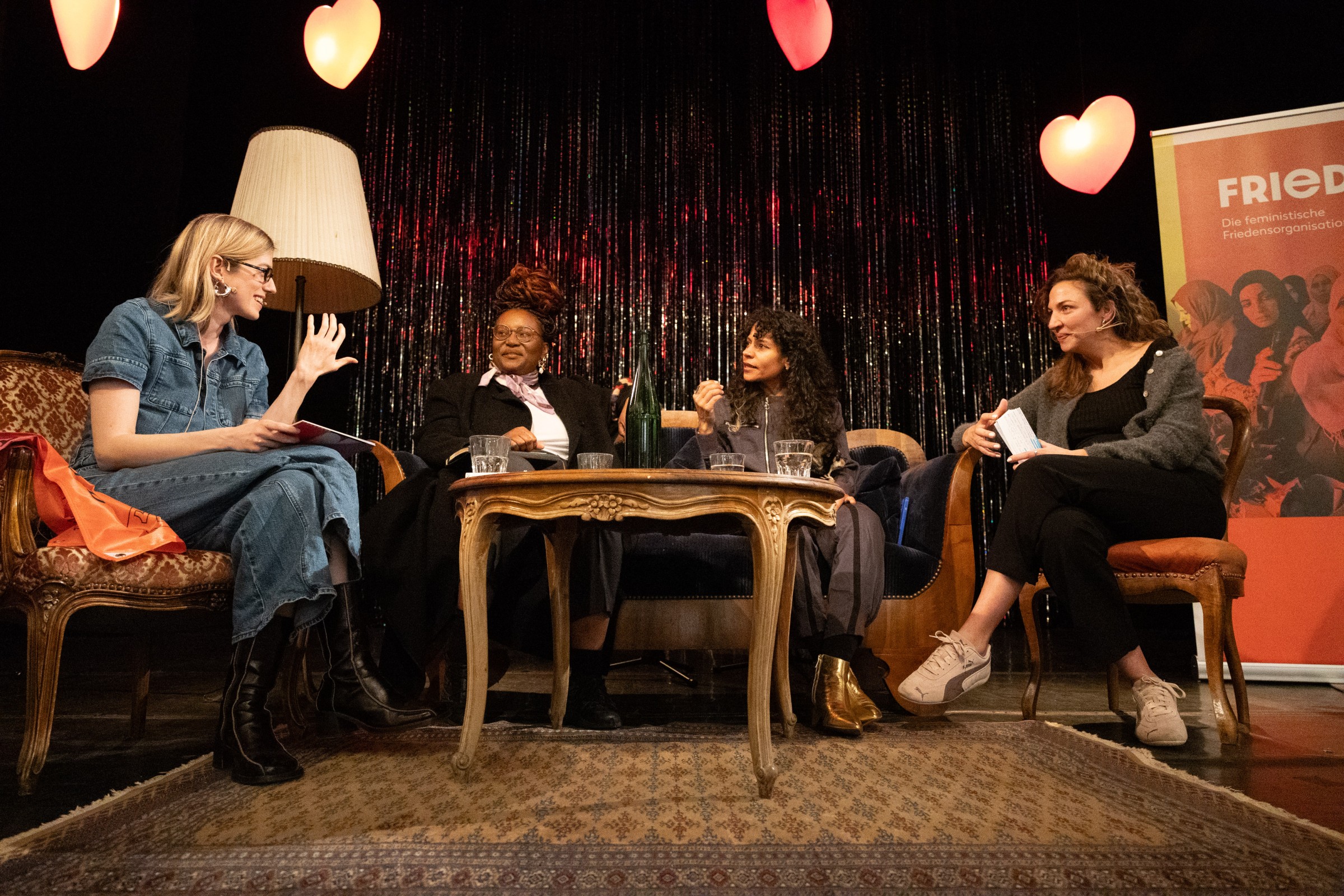 Die Podiums-Teilnehmerinnen.